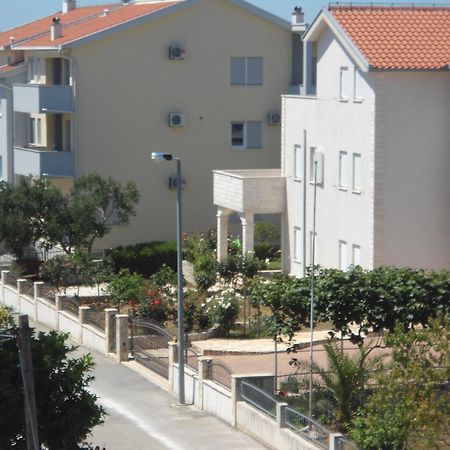 Apartments Slavica Trogir Exteriör bild